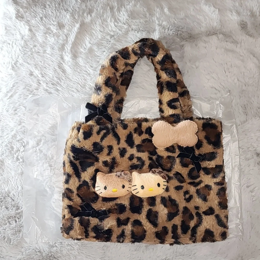 New‎ Girls Hello Kitty Furry Bag